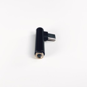 ADAPTADOR USD-C A JACK 3.5 MM