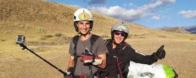 VUELOS EN BIPLAZA EN PARAPENTE Y PARAMOTOR BIPLAZA EN GRANADA